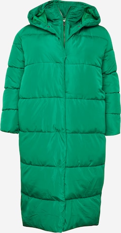 Manteau d’hiver 'AMY' ONLY Curve en vert : devant