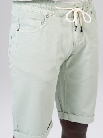 M.O.D MIRACLE OF DENIM Regular Trousers in Green