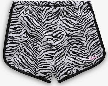 VANS Regular Shorts 'Daze' in Schwarz: predná strana