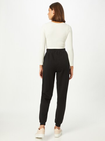 ABOUT YOU Limited Regular Broek 'Lucia' in Zwart