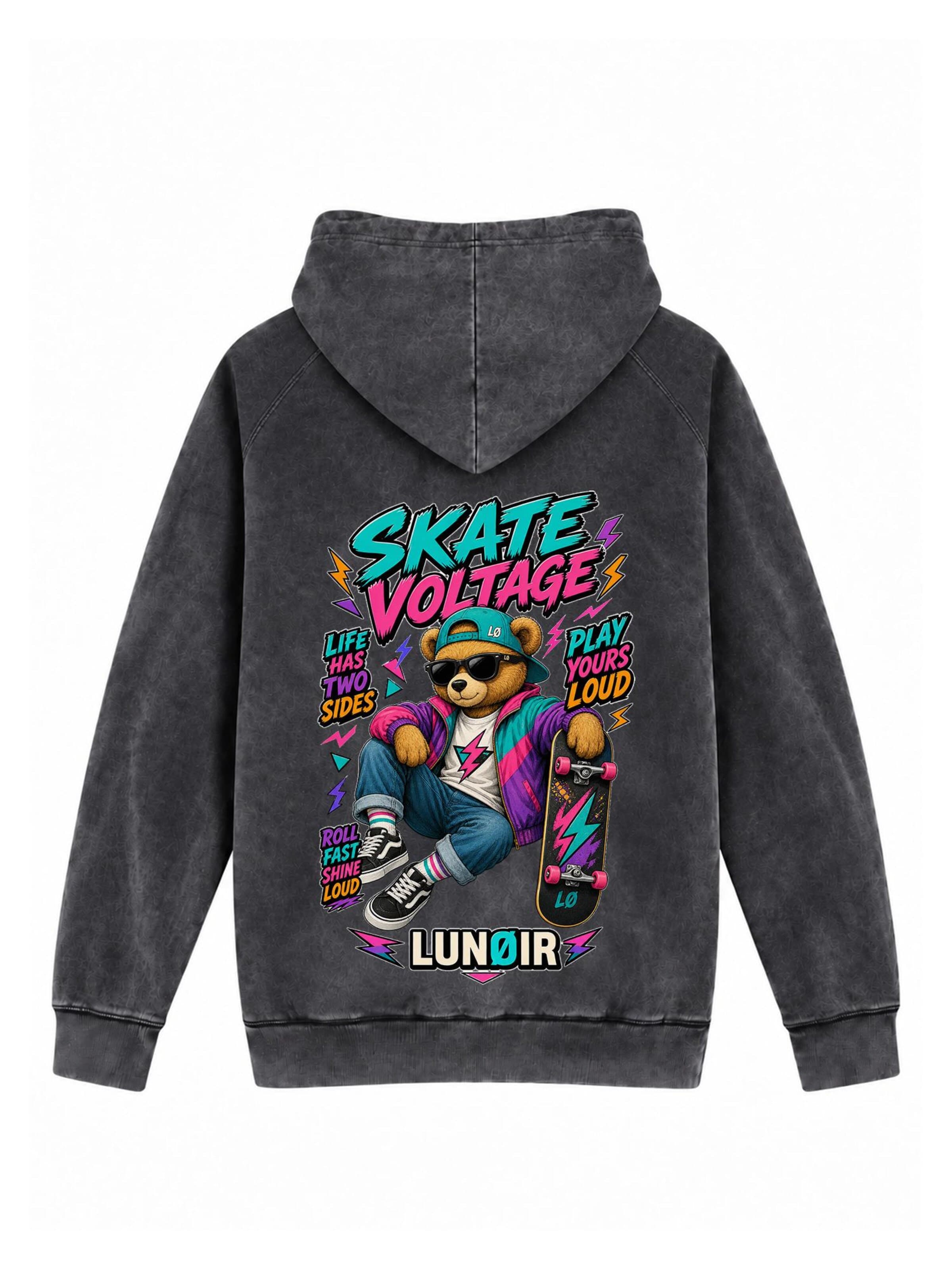LUNØIR StudioSweater majica 'Skate Voltage' - crna boja: prednji dio