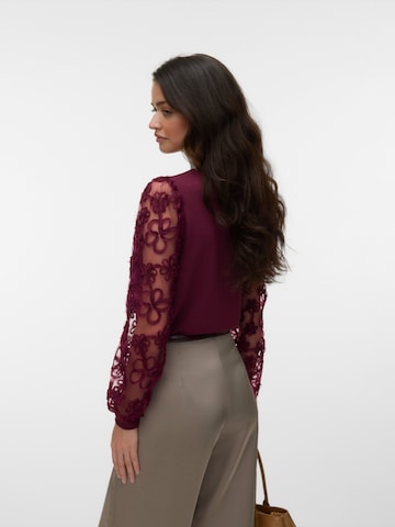 Tricou 'VMHALI' de la VERO MODA pe roșu