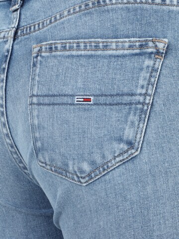 Tommy Jeans Bootcut Džíny 'Maddie' – modrá