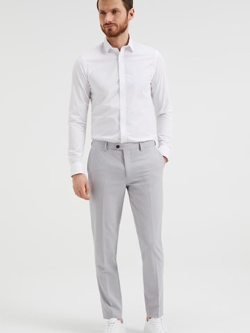 WE Fashion - Slimfit Pantalón de pinzas en gris