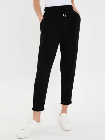 Threadbare Regular Pleated Pants 'Steph' in Black: front