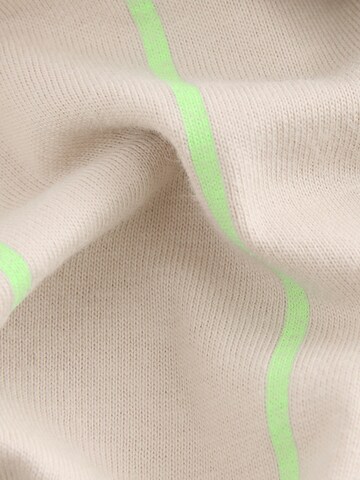 Next T-Shirt in Beige