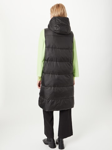 Gilet di Amber & June in nero