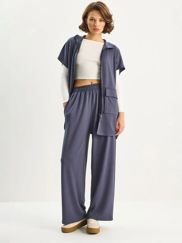 Bianco Lucci Broekpak in Blauw: voorkant