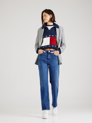 Tommy Jeans Regular Jeans 'Izzie' in Blue