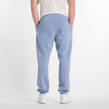 new balance Tapered Broek 'Essentials' in Blauw