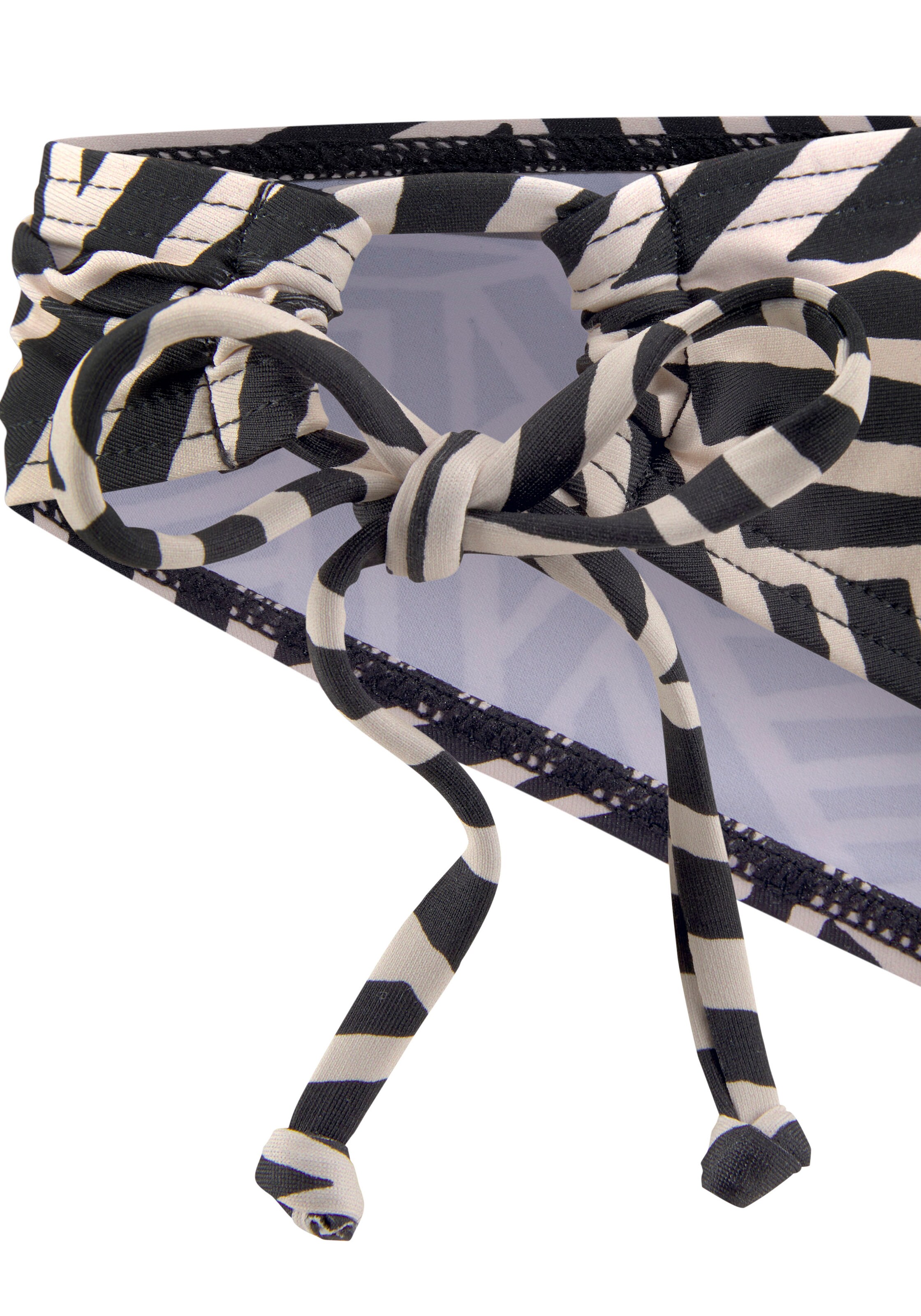 LASCANA Bikini Bottoms in Black