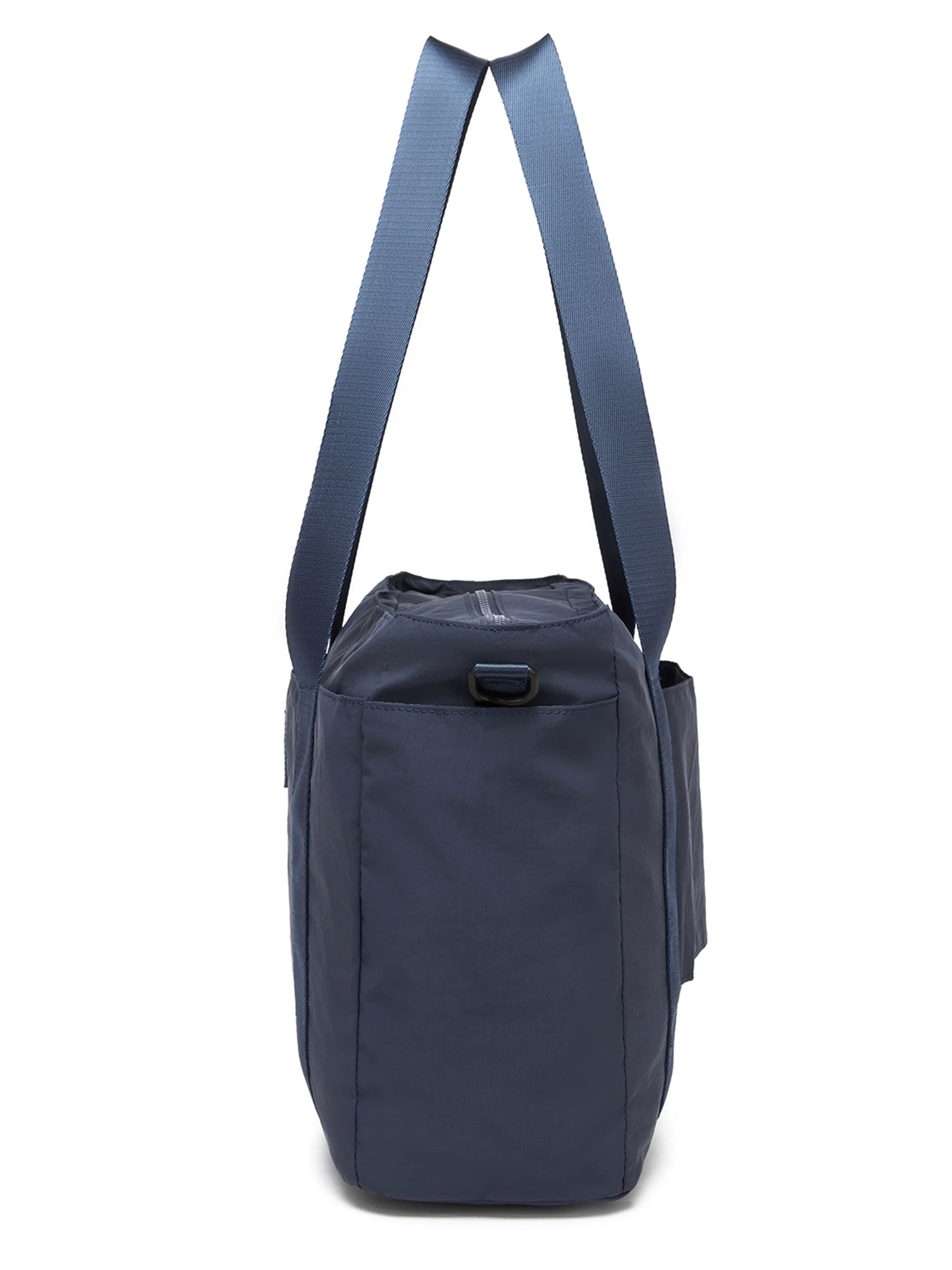 Kono Crossbody Bag in Blue