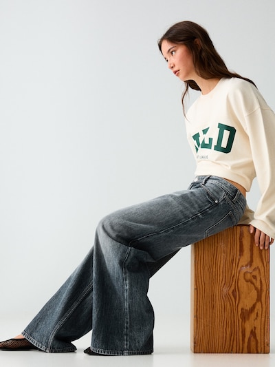 Jeans in 24-25 Bershka di colore blu scuro, Visualizzazione prodotti
