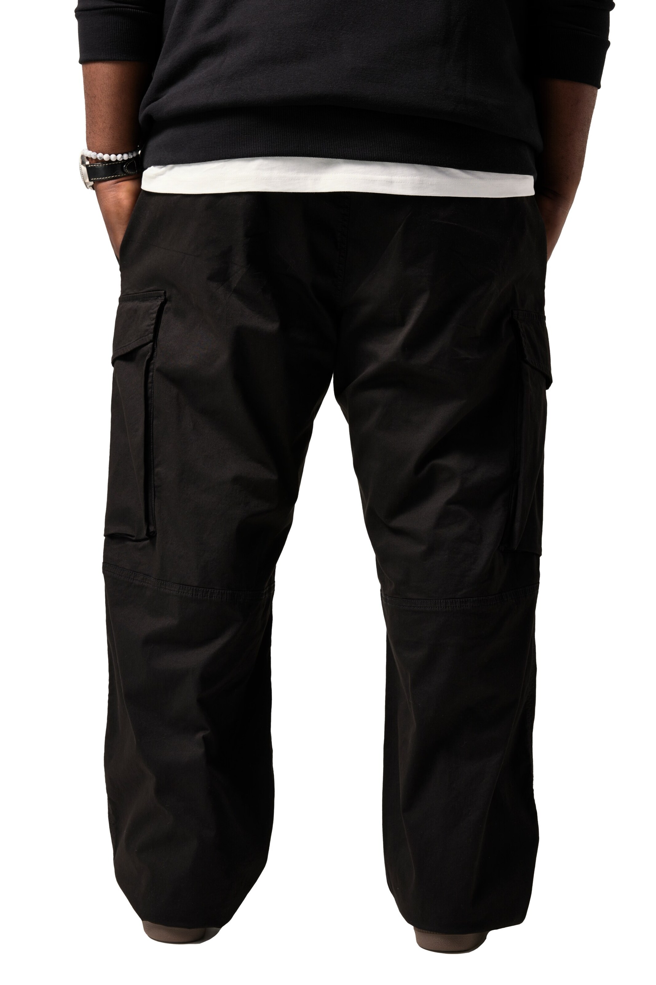 STHUGE Regular Pants in Black