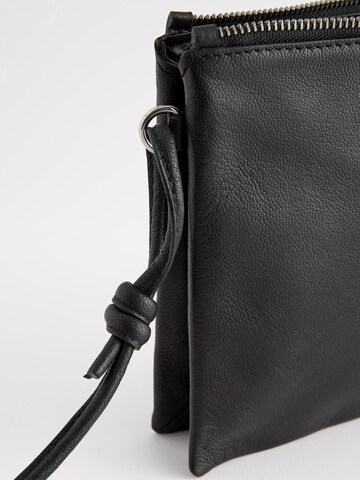 Next Tasche in Schwarz