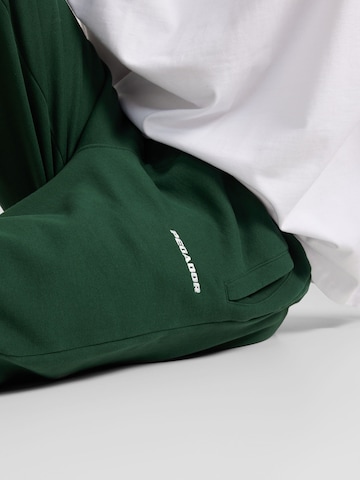 Pegador Tapered Pants in Green