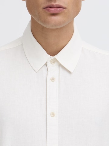 Fit confort Chemise 'SDLITJE' !Solid en blanc