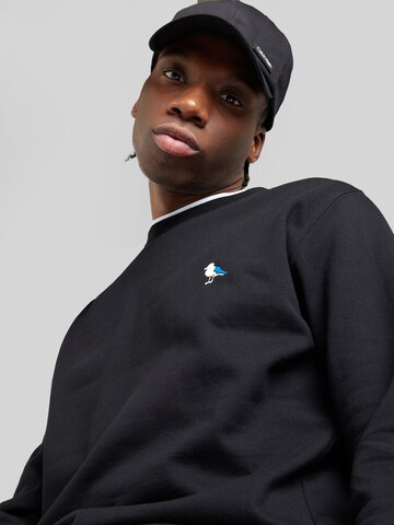 Cleptomanicx Sweatshirt 'Embro Gull' in Black