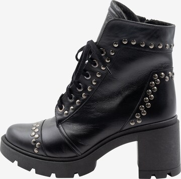 DreiMaster Vintage Lace-Up Ankle Boots in Black: front