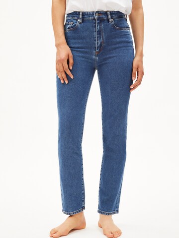 ARMEDANGELS Slimfit Jeans 'LEJAANI' in Blau: Vorderseite