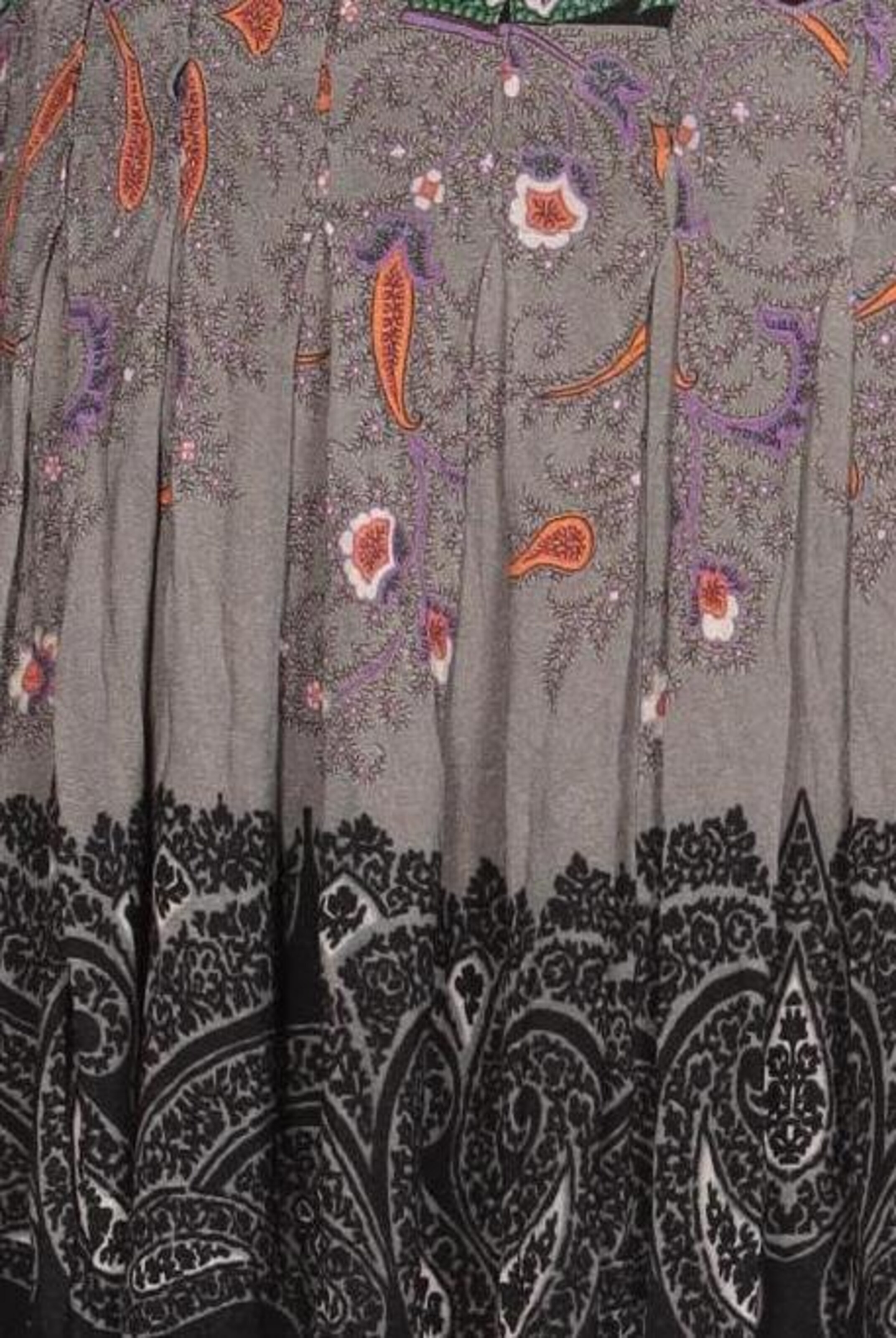 Etro Skirt in M in Mixed colors