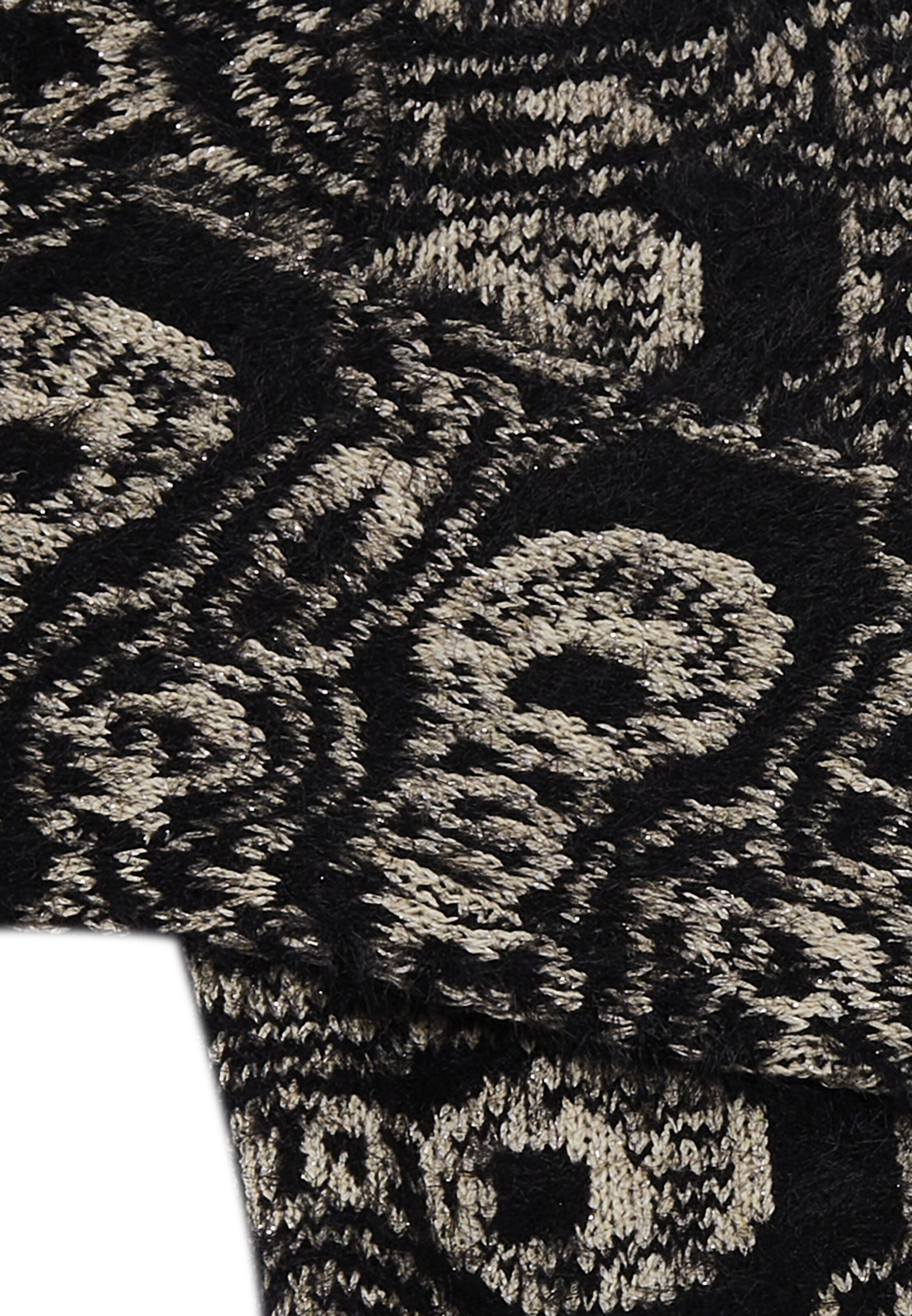 faina Kampsun, värv must