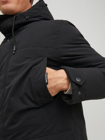 JACK & JONES Winterparka 'Winner' in Schwarz