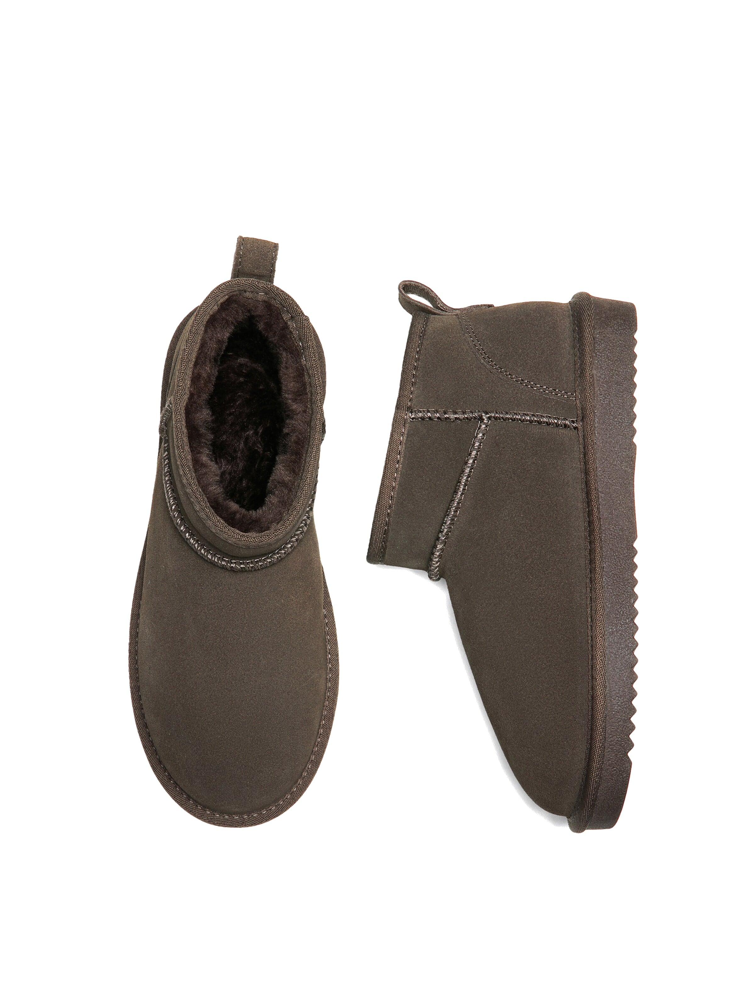 Dream Pairs Boots in Grey