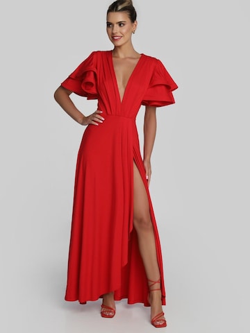 Madnezz House Dress in Red: front