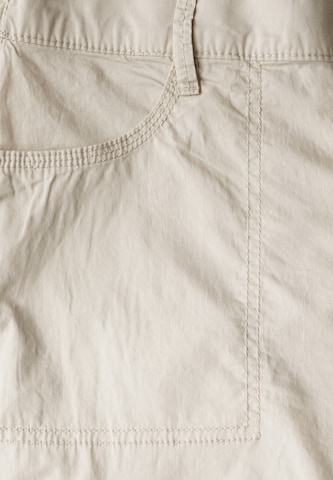 Street One Studio Regular Straight Leg Papertouch Hose in Beige