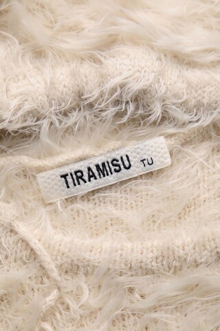 Tiramisu Sweater & Cardigan in S in White