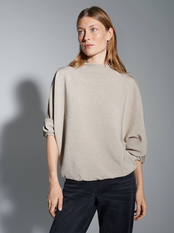 OPUS T-shirt 'Saglanz' i grå: framsida