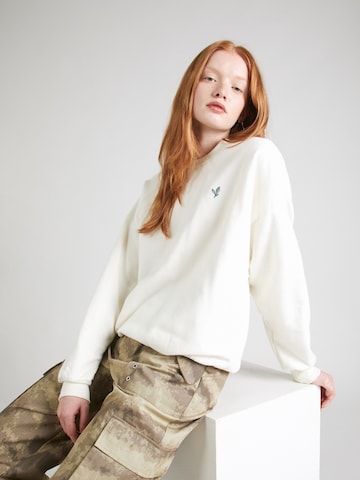 Sweat-shirt 'Kuna' mazine en blanc : devant