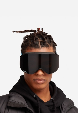 HAWKERS Αθλητικά γυαλιά ηλίου 'Artik' σε μαύρο