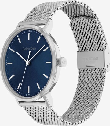 Calvin Klein Аналогов часовник в сребърно