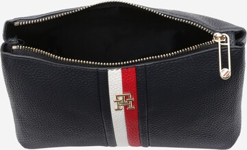 TOMMY HILFIGER Toaletna torbica | modra barva