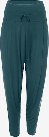 Kismet Yogastyle Slim fit Workout Pants 'Emerald' in Green: front