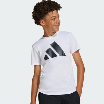 T-Shirt fonctionnel 'Essentials' ADIDAS SPORTSWEAR en blanc