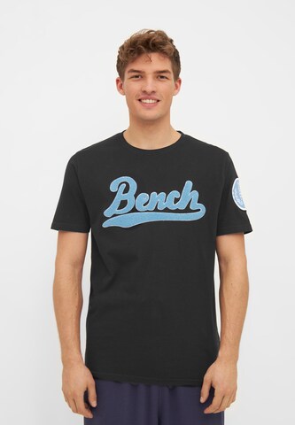 BENCH Shirt in Black: front