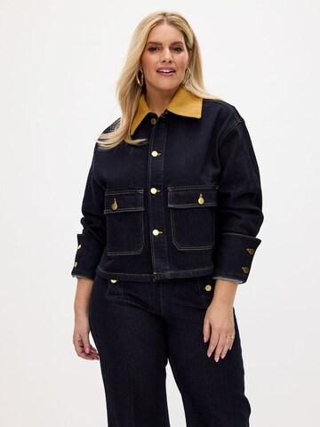 Veste mi-saison RYC by Angelina Kirsch en bleu : devant