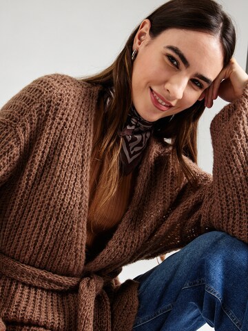 VILA Knit Cardigan 'VIChoca' in Brown