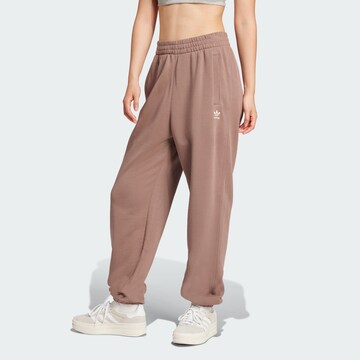 ADIDAS ORIGINALS Tapered Hose 'Essentials' in Braun: Vorderseite