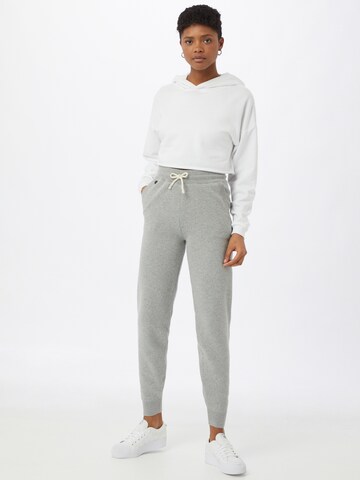 Superdry Tapered Hose 'Essential' in Grau