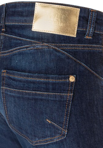 MAC Regular Jeans in Blau