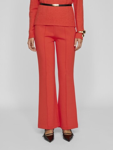 VILA Flared Trousers in Red: front