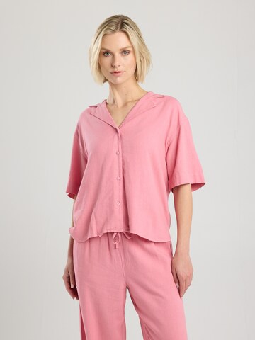 America Today Blouse in Roze: voorkant