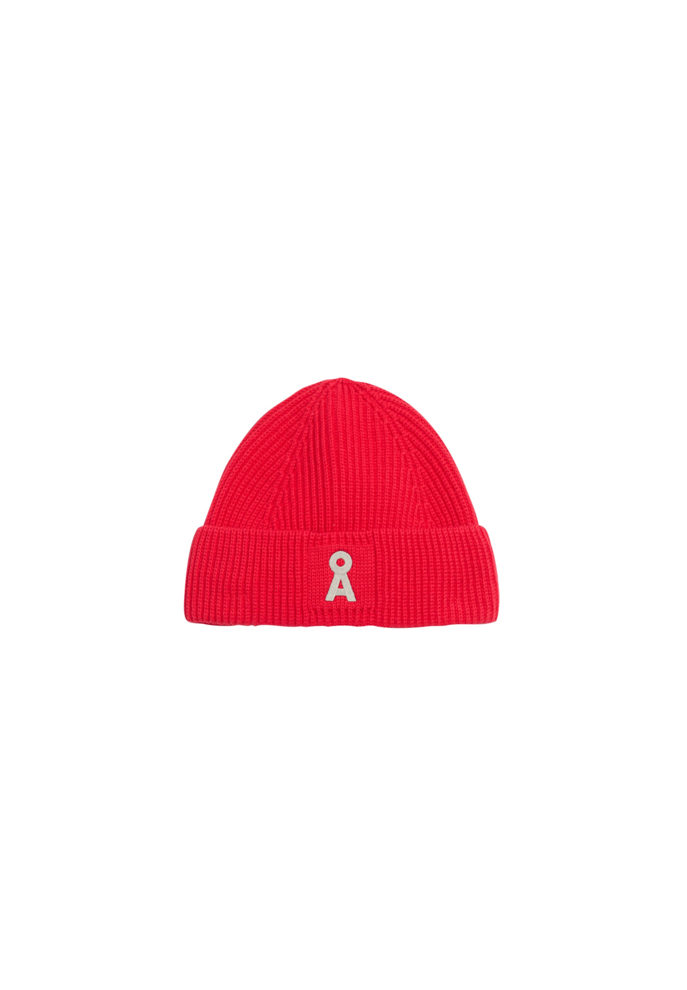 ARMEDANGELS Beanie in Red: front