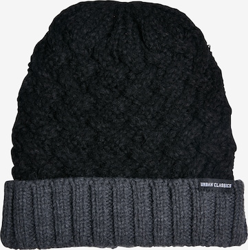 Urban Classics Beanie in Black: front