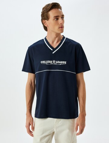 Koton Shirt in Blue: front