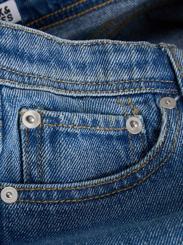 Jack & Jones Junior Широка кройка Дънки 'JJIChris JJOriginal' в синьо